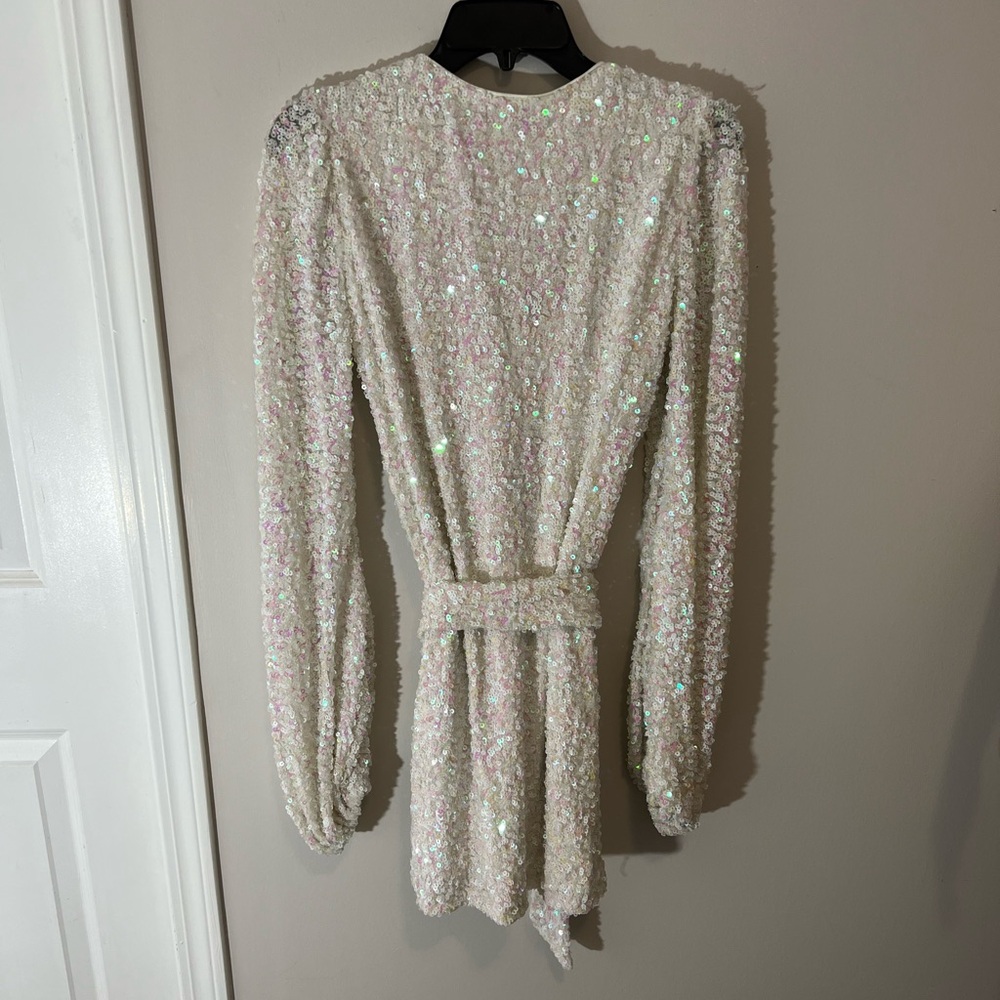 Akira Sequin Belted Mini Dress - Picture 4 of 5
